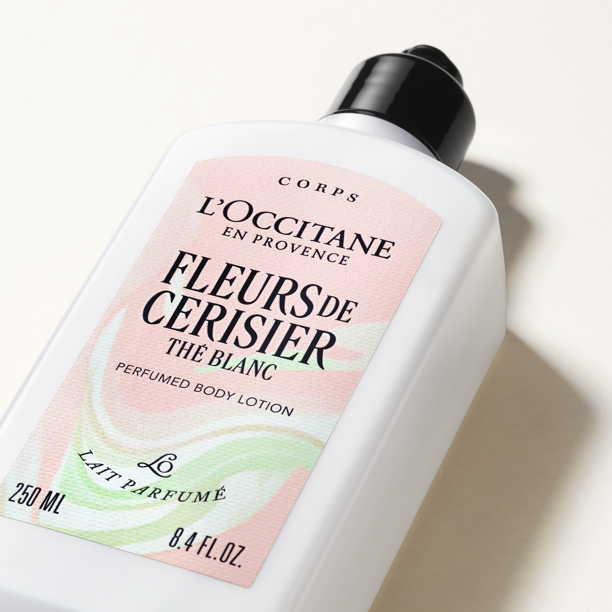 Parfumsko mleko za telo Fleurs de Cerisier Thé Blanc L'Occitane