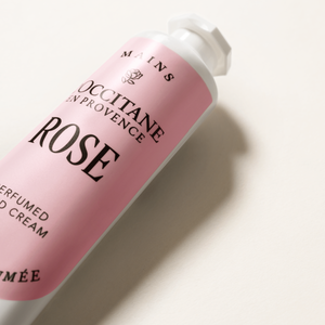 L’Occitane Parfumska krema za roke Rose – potovalna velikost