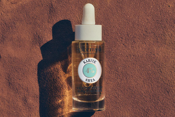 Karitejev dvofazni serum za obraz – L’OCCITANE 