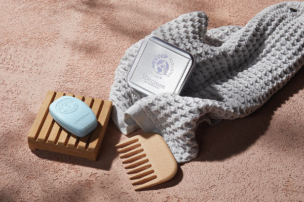 L’OCCITANE Intenzivni obnavljalni trdi šamponi 