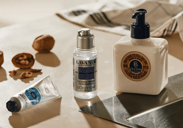 Nega rok z izdelki L'OCCITANE - Karitejevo maslo in Prava sivka 