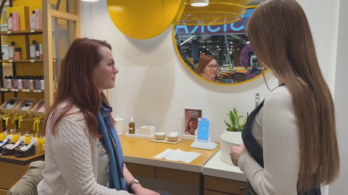 Analiza kože obraza z napravo v trgovinah L'Occitane