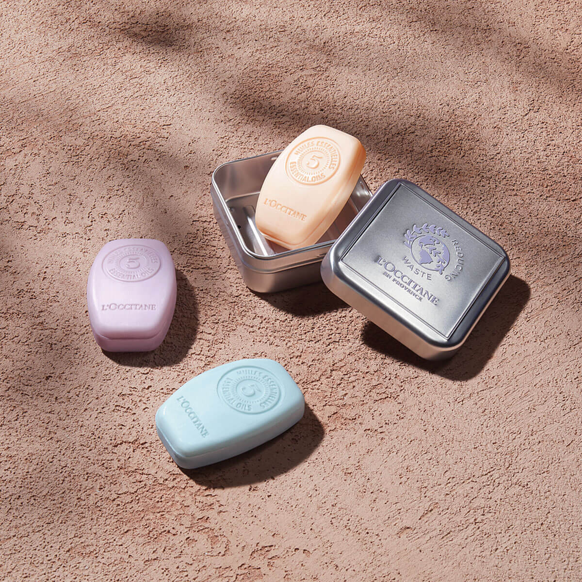 Potovalna škatla za milo